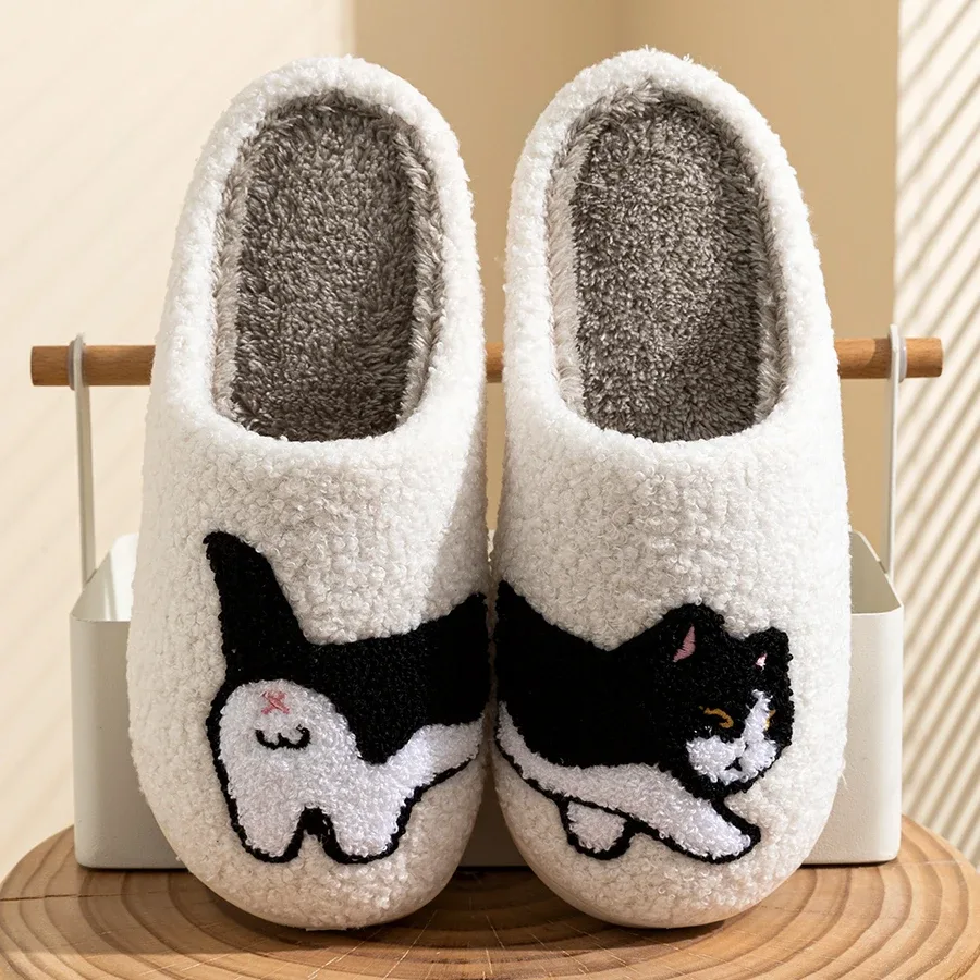 Chaussons enfant motif chat, semelle caoutchouc
