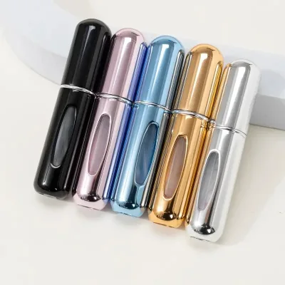 Flacon de parfum rechargeable miniature en aluminium – image 3