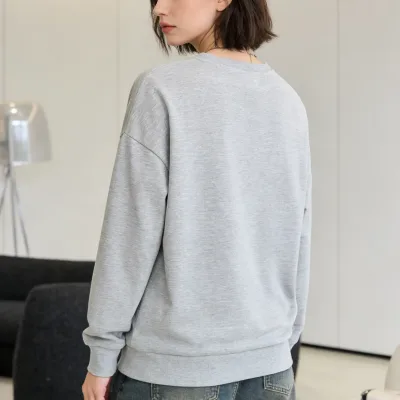 Sweat-shirt graphique à col rond en coton – image 3